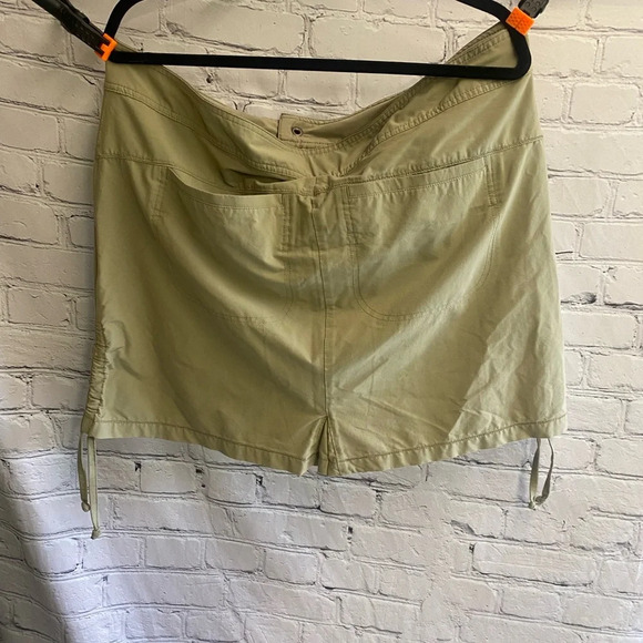 Women’s Cabela’s Khaki Tan Outdoor Anytime Canvas Cargo‎ Hiking Skort Size 16 - Picture 11 of 12